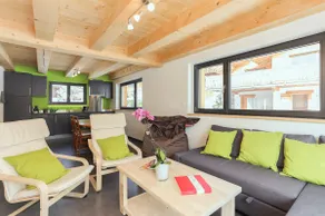 Riders Nest -Cosy 3BD 5min to lifts - Image 2