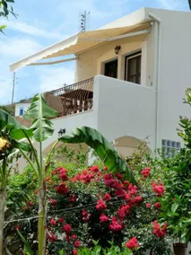 Seaside Apartments 1 - Image 2