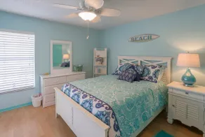 Rooms with a Pool - Image 4