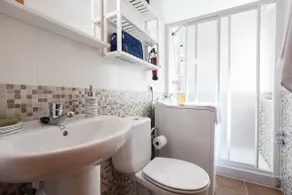 Garden Loft - Ideal for Couples - 600m to Beach - Image 4
