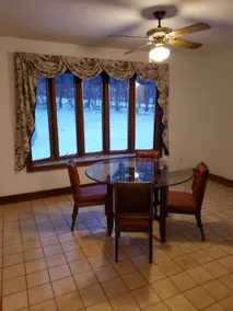 Perfectly Polished Deerfield Home 5 min to I-91 - Image 4