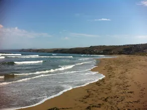 Fun, sun and serenity by the sea - Image 5