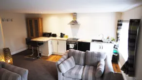 Winwood Apartment - Image 5