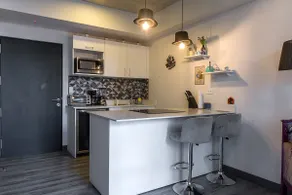 Alicia's Garden Apartment at Secrt - Image 4