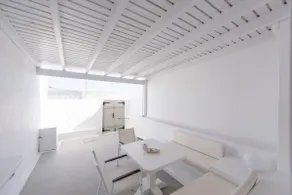 Easy-Access Studio · Walk to Caldera, Imerovigli - Image 2