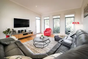 9 Modern 3 BD ♥ Views ♥ Roos ♥ Heated Jacuzzi - Image 2