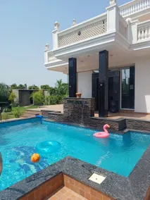 GREYSToNE PRiVATE ViLLA, SWIMiNG POOL, BIG GaRden - Image 5