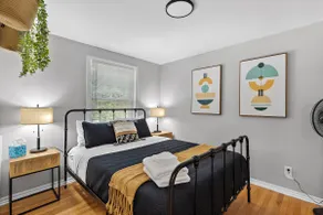 2 BD/2 BA Home*Near Detroit River/Boats Wyandotte* - Image 4
