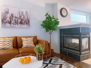stylish & newly renovated 4BR house with basement - Image 4