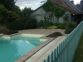 Gite L'Evasion, shared pool, near Guérlédan - Image 2