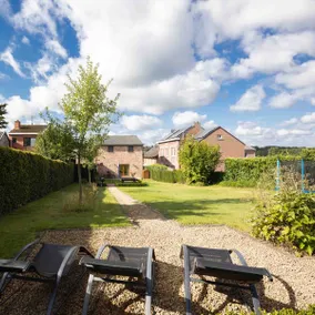 Castle view**** Rejuvenated large garden, 3 terraces - Image 4