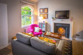 A CASA DA ESCOLA VELHA, ASCOT, BERKSHIRE - Image 5