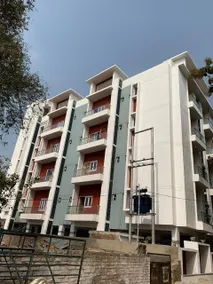 Family-only 2.5BHK Nr BHU–Ananya Darshan Flat 203 - Image 2