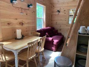 Cabin in the Pines - Image 3