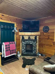 Cub Cabin - Image 4