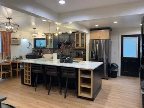 Lakewood Farmhouse with exceptional kitchen/ great room. - Image 4