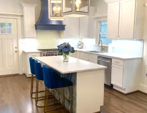 Blue Highlands Manor - Image 2