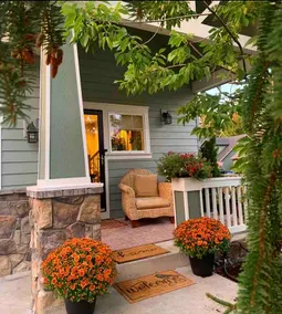 Cozy & Upscale in Beautiful Bend - Image 2