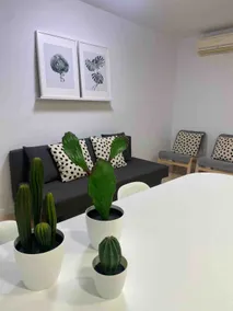 Sea View Apartment near Beach in Calella - Image 5