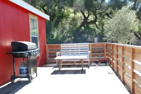 Vineyard Home & Wine Shop - Image 3