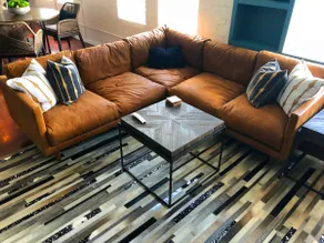 5-star Luxury Apartment - Atop the Seagle Building - Image 2