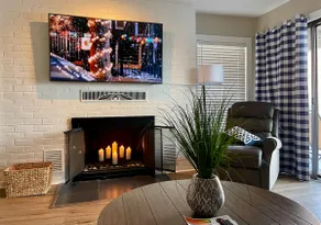 AUGUST DISCOUNT DAYS BERNARDS LANDING NEXT2POOL &BEST VIEWS NEW REMODEL-BOOK NOW - Image 3