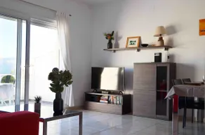 Townhouse with fabulous views near Dénia - Image 4