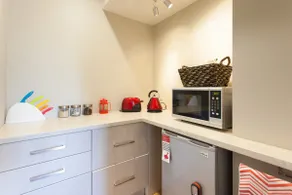 The Studio at Waters Edge - Image 3