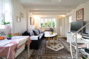 Small house, great location for airport/beach/city - Image 4