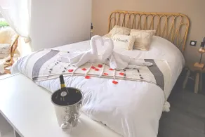 Maisonette near Vesoul city center/parking - Image 3