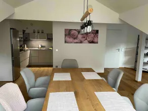 Modern loft with feel-good factor - Image 4