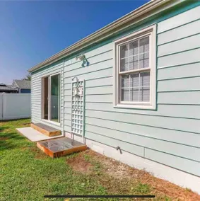 *Midterm/Longterm* Buckroe Beach Bungalow EV chrg - Image 5