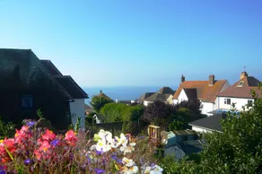 3 bed detached country house 4 miles from Brighton - Image 3