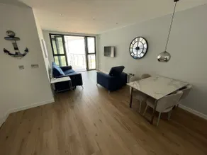 Beachside: New two bedroom apartment with parking - Image 2