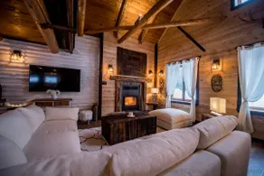 Cavaliers Chalets Spa Canada Spa Sauna Ski River - Image 5