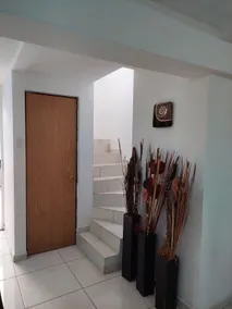 Nice house, excellent location. - Image 2