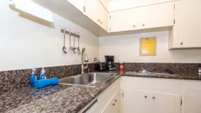 Downtown Beaverton Hideaway 2 - Image 3