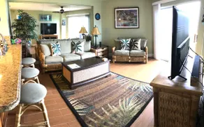 Breathtaking Oceanfront Views at Tropical Daze - Image 2