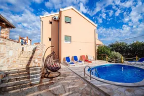 Holiday Home Jasenice near Beach & Pool - Image 4