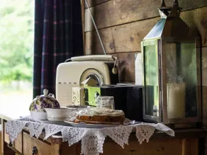 The Old Apple Shed cosy heated cottage in a meadow close to the charming village of Bethersden - Image 4