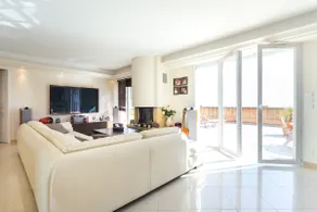 Beautiful penthouse apartment (available for sale) - Image 3