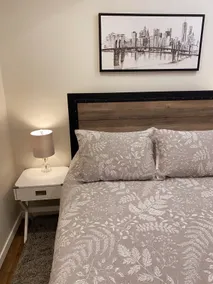 Bright and Cozy Private Suite - Image 3