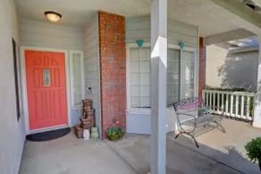 Peaceful Luxury in Elegant Northeast Fresno - Image 3