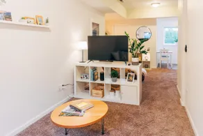 Cozy 1 Bedroom Guest Suite in Great Location - Image 4