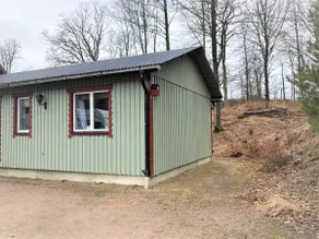 Fresh cabin in forest environment, a detour from the E4 - Image 3
