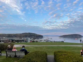 Prime location/Steps to Pier, Shops and Tours - Image 3
