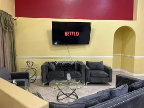 Beautiful private house - Image 3