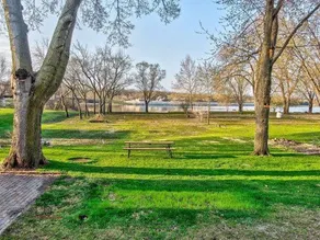 Riverfront Beauty - Image 4