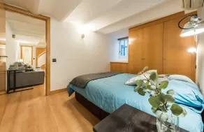 Luxury design apartment in the best location - Image 3