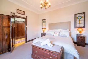SilverMist - Heating, Fireplace, Pet friendly - Image 2